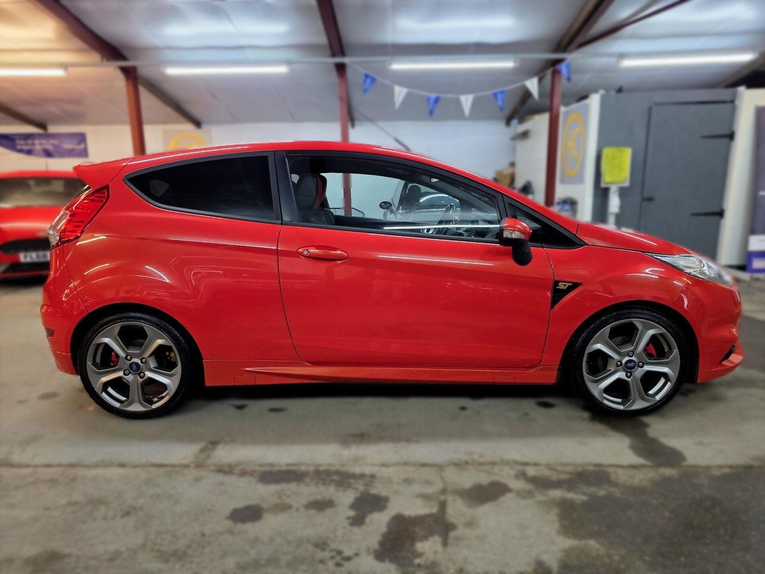 Used Ford Fiesta 2013 for sale - 77349988: Photo 8