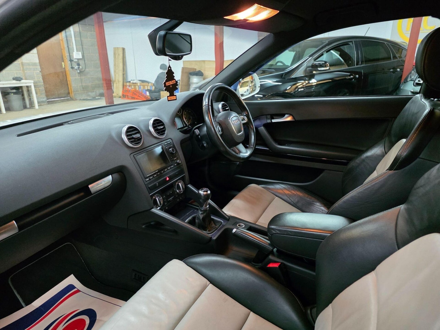 Used Audi A3 2010 for sale - 77557367: Photo 15