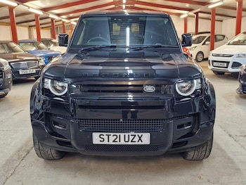 Used Land Rover Defender 90 2021 for sale - 76156745: Photo 2