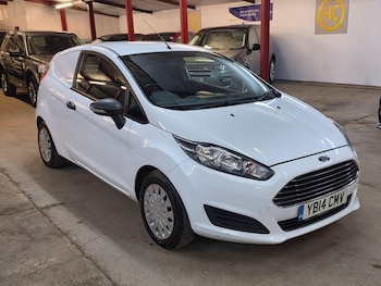 Used Ford Fiesta 2014 for sale - 77687448: Photo
