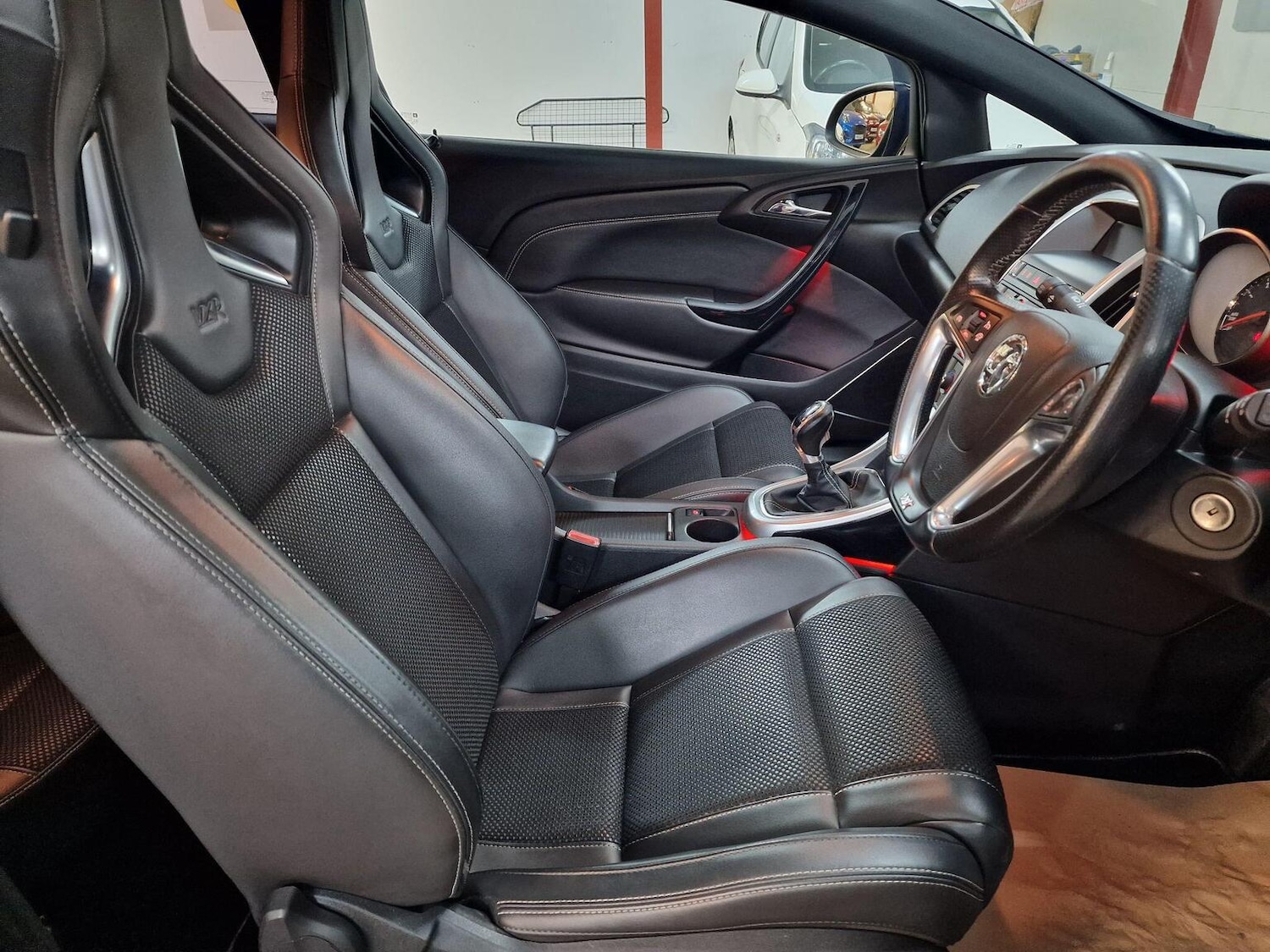 Used Vauxhall Astra GTC 2015 for sale - 76391472: Photo 17