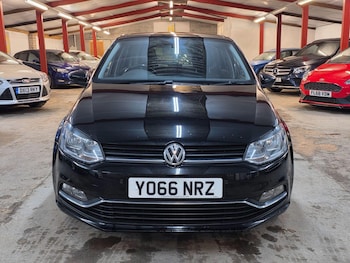 Used Volkswagen Polo 2017 for sale - 77152752: Photo