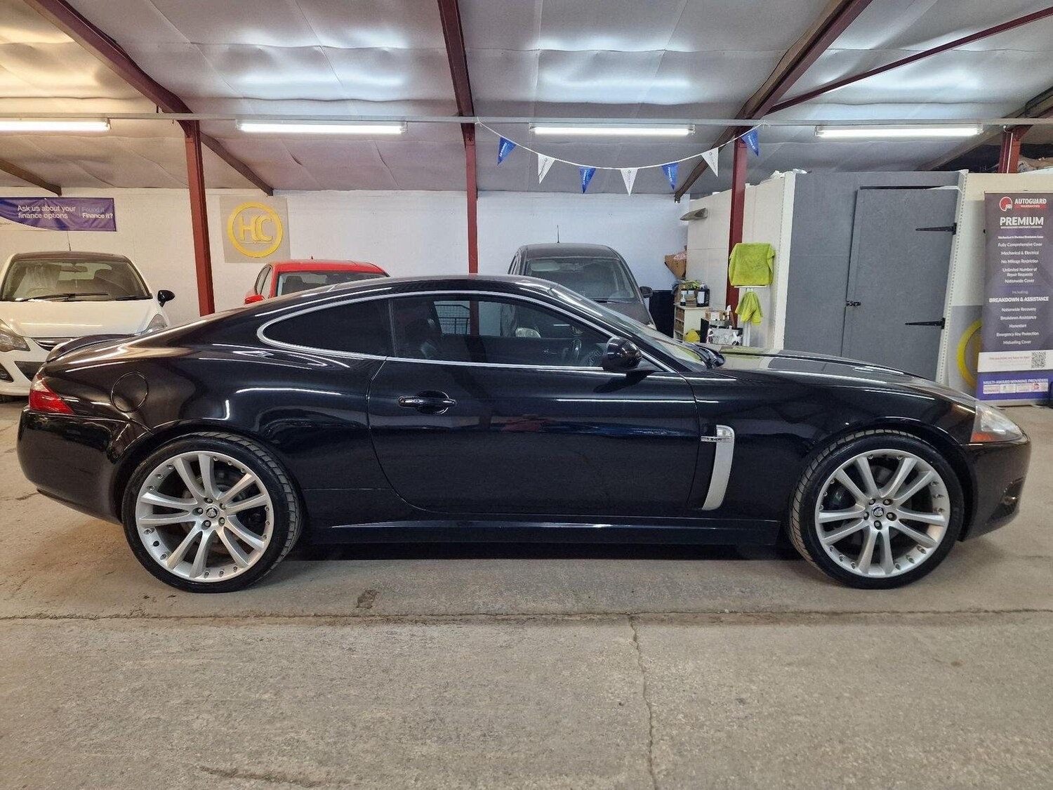 Used Jaguar XKR 2008 for sale - 76794407: Photo 8