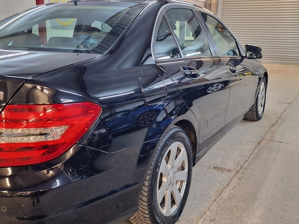 Used Mercedes-Benz C Class 2011 for sale - 75244960: Photo 10