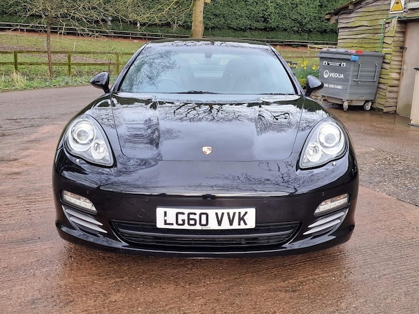 Used Porsche Panamera 2010 for sale - 74864309: Photo 2