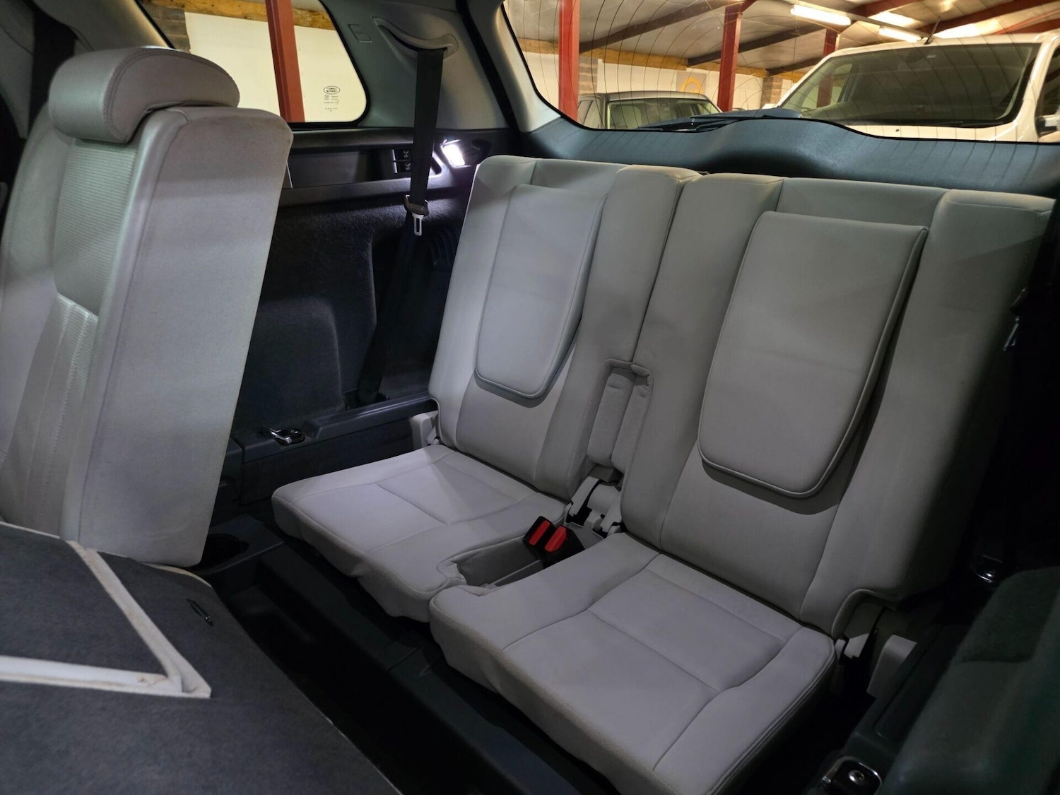 Used Land Rover Discovery Sport 2015 for sale - 77557374: Photo 19