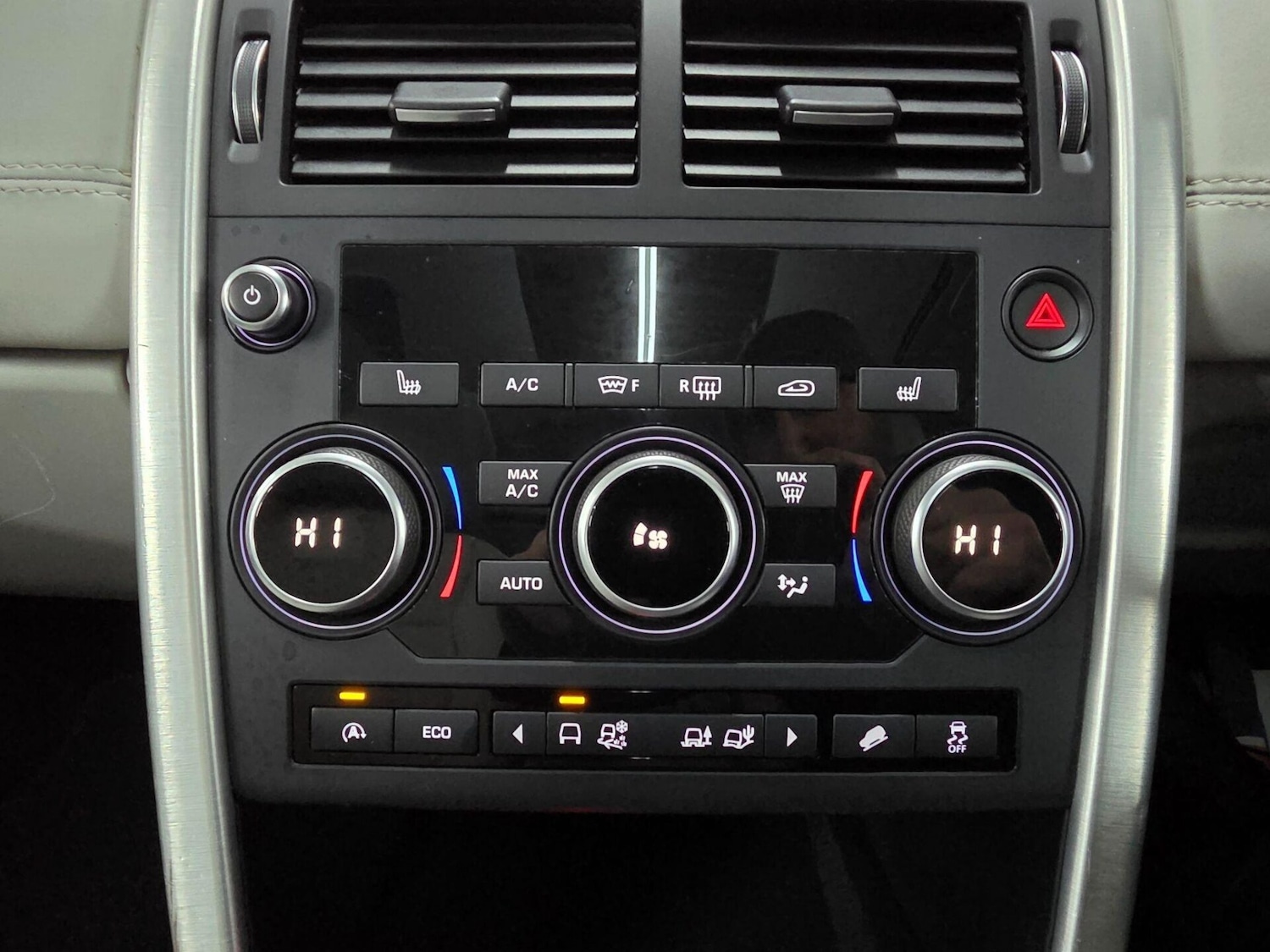 Used Land Rover Discovery Sport 2015 for sale - 77557374: Photo 27