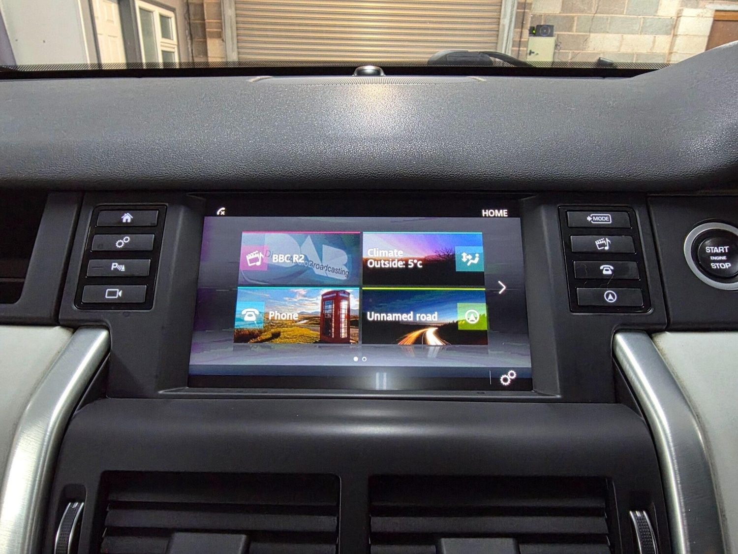 Used Land Rover Discovery Sport 2015 for sale - 77557374: Photo 28