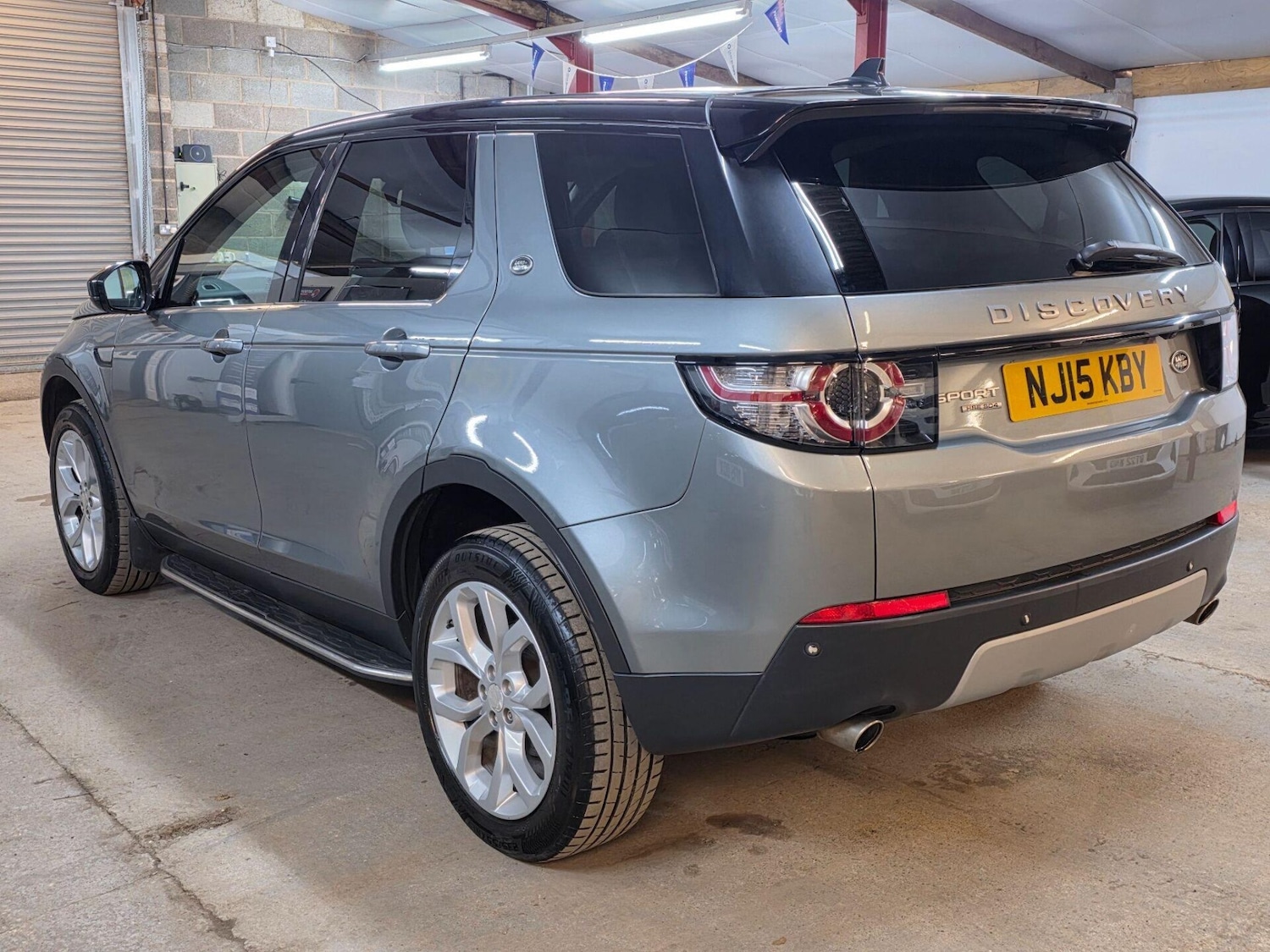 Used Land Rover Discovery Sport 2015 for sale - 77557374: Photo 5