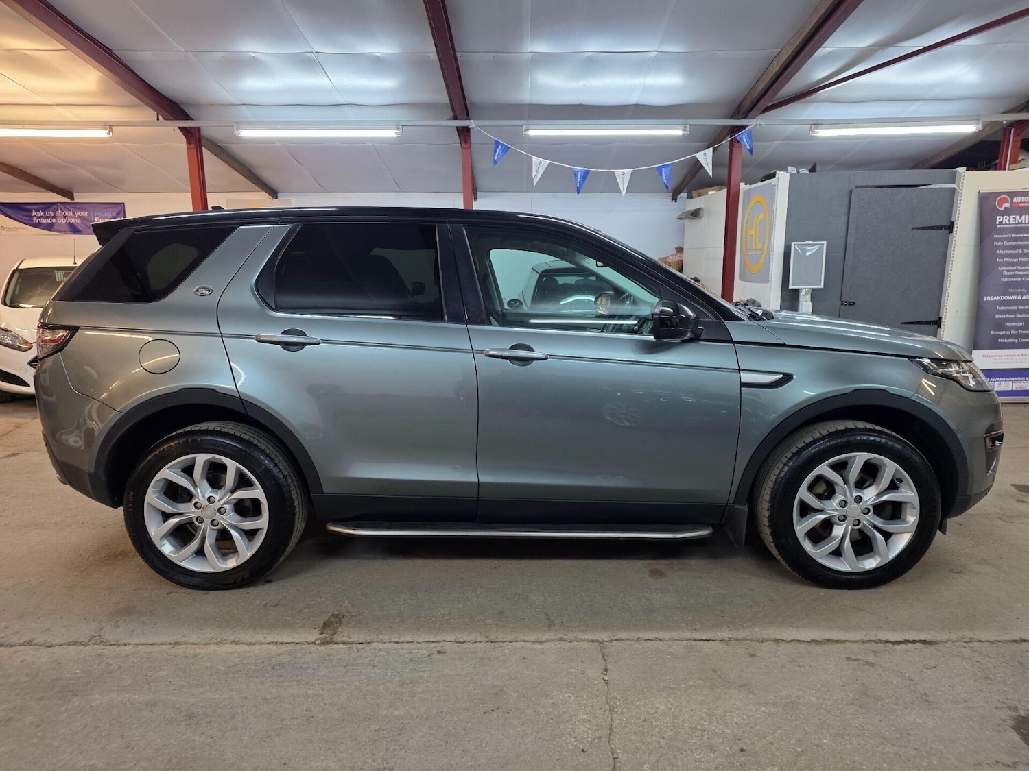 Used Land Rover Discovery Sport 2015 for sale - 77557374: Photo 8