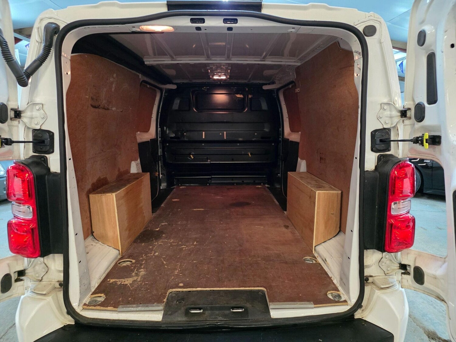 Used Vauxhall Vivaro 2020 for sale - 77557361: Photo 18