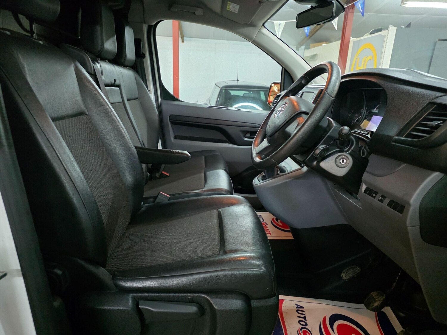 Used Vauxhall Vivaro 2020 for sale - 77557361: Photo 19