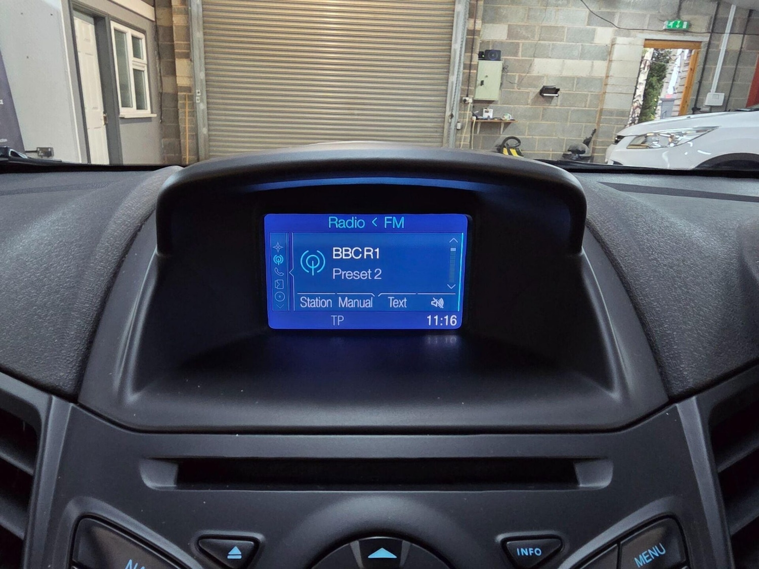 Used Ford Fiesta 2017 for sale - 77104395: Photo 22