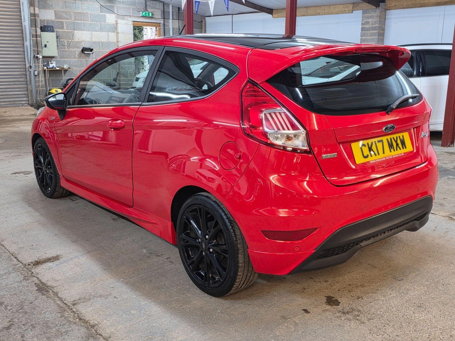 Used Ford Fiesta 2017 for sale - 77104395: Photo 5