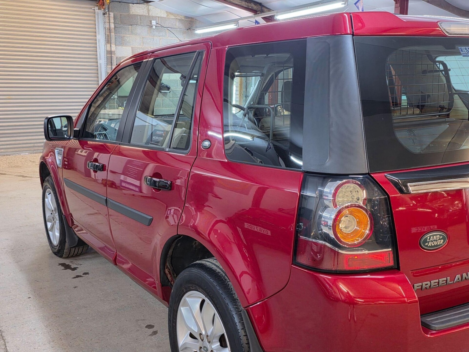 Used Land Rover Freelander 2012 for sale - 78168412: Photo 12