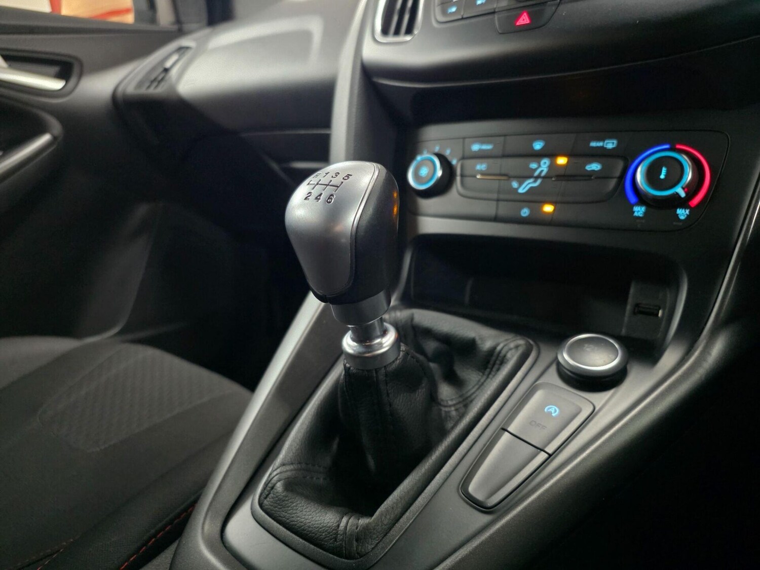 Used Ford Focus 2017 for sale - 77557368: Photo 23