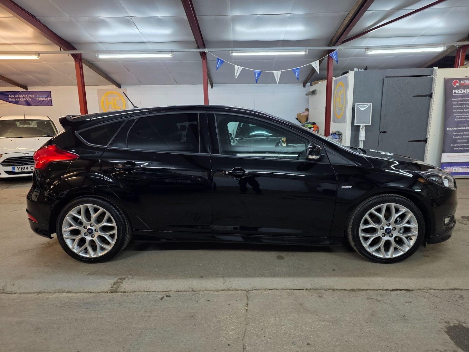 Used Ford Focus 2017 for sale - 77557368: Photo 8