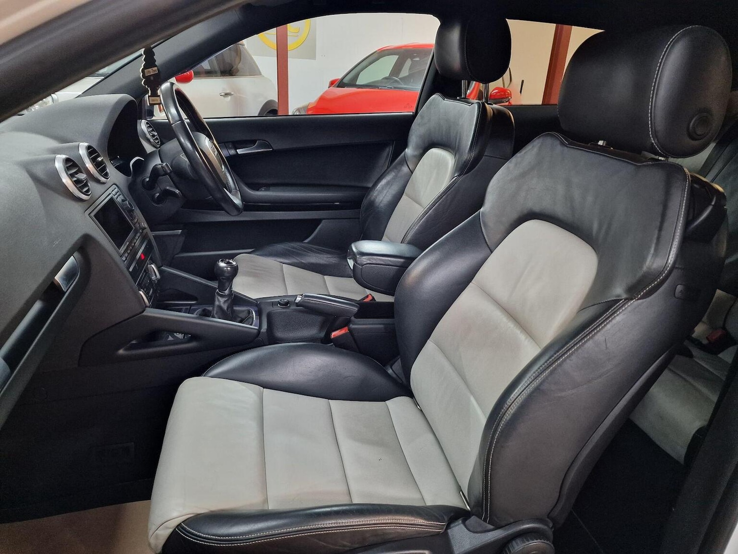 Used Audi A3 2010 for sale - 76378992: Photo 13