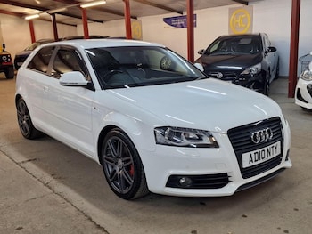 2010 - 2.0 TDI 170 Black Edition 3dr