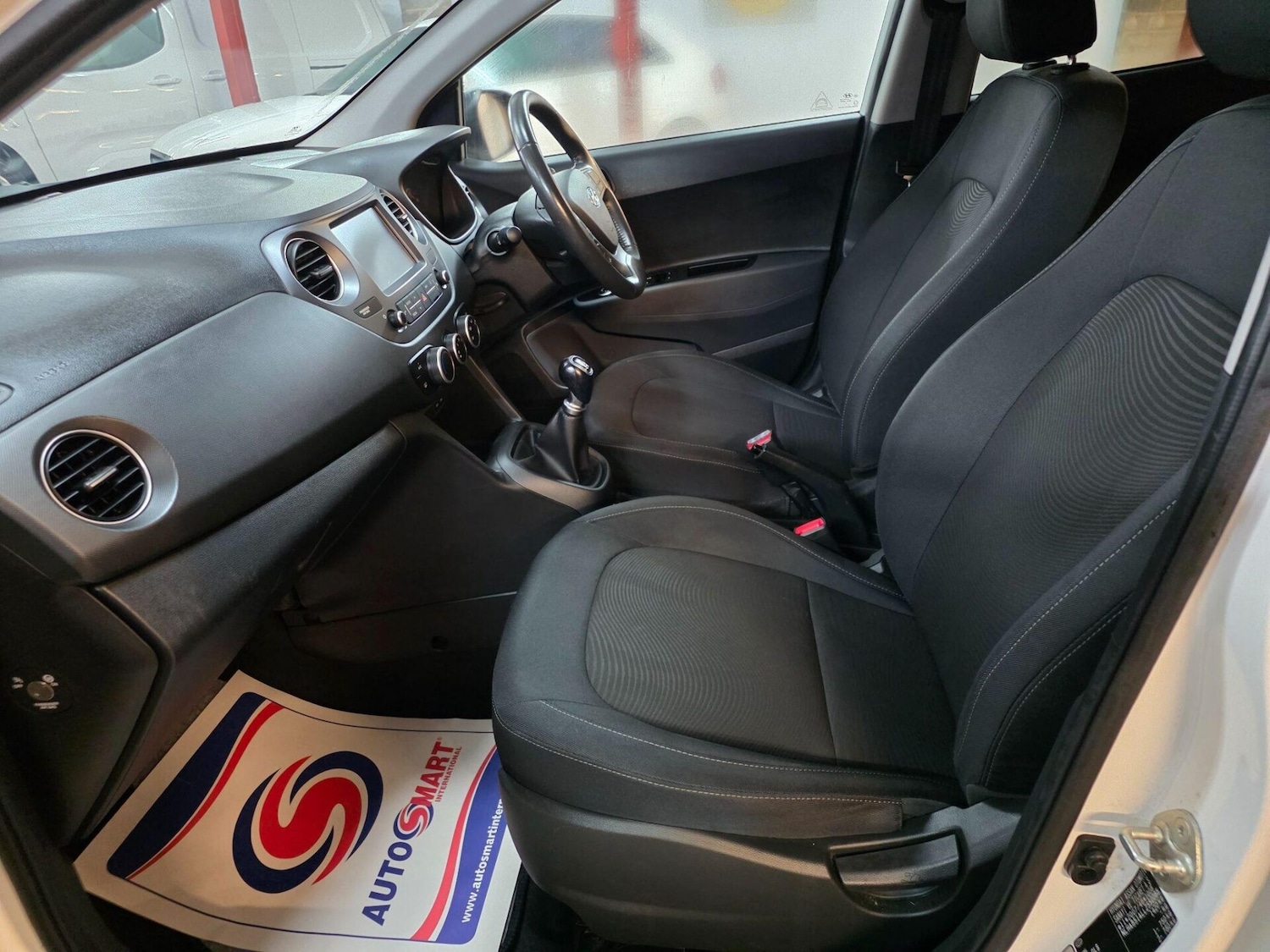 Used Hyundai i10 2019 for sale - 77104408: Photo 12