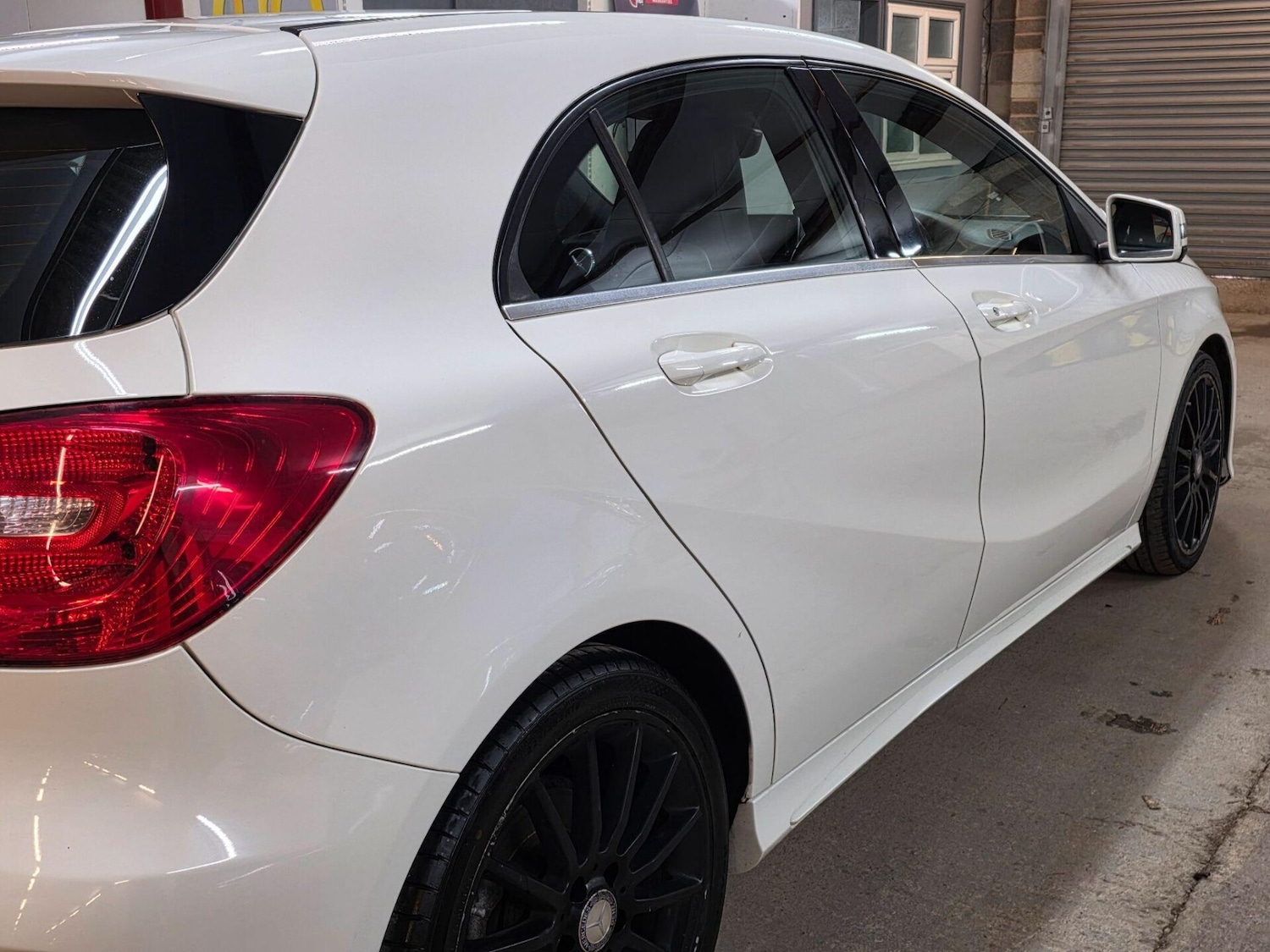Used Mercedes-Benz A-Class 2015 for sale - 77196552: Photo 11