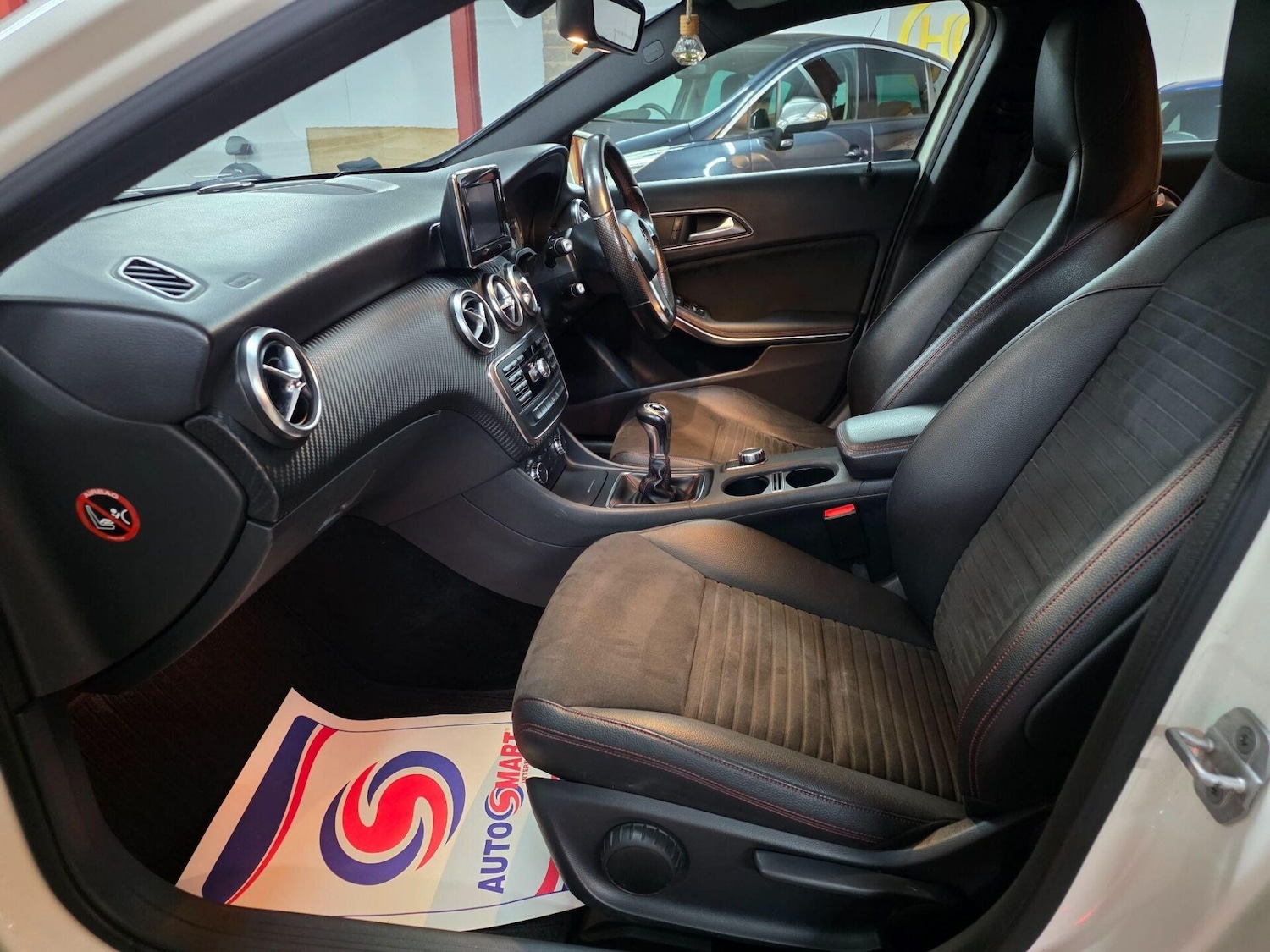 Used Mercedes-Benz A-Class 2015 for sale - 77196552: Photo 13