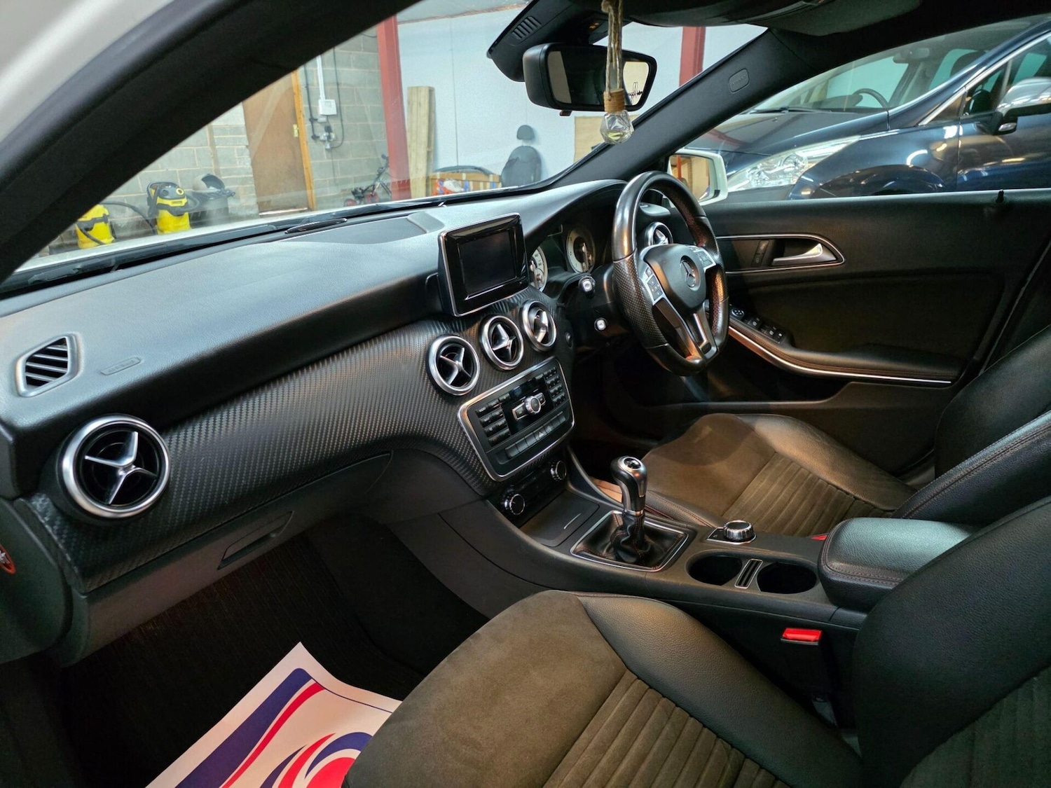 Used Mercedes-Benz A-Class 2015 for sale - 77196552: Photo 15