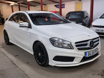 Used Mercedes-Benz A-Class 2015 for sale - 77196552: Photo