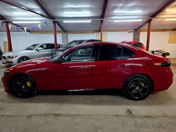 Used Alfa Romeo Giulia 2017 for sale - 77649938: Photo