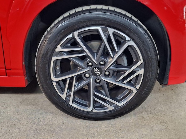 Used Hyundai KONA 2021 for sale - 76156747: Photo 9