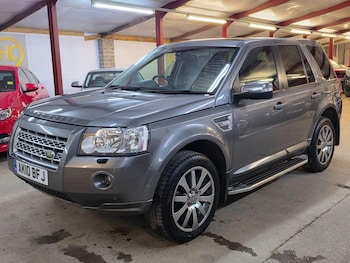 Used Land Rover Freelander 2010 for sale - 79111630: Photo