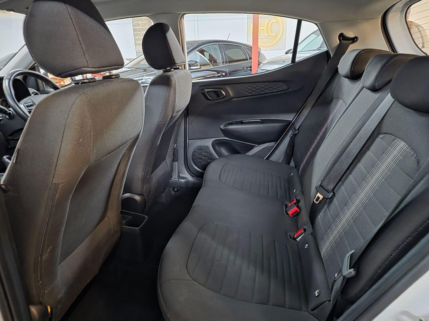 Used Hyundai i10 2022 for sale - 77557375: Photo 17