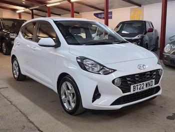 Used Hyundai i10 2022 for sale - 77557375: Photo