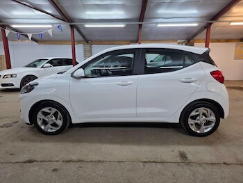 Used Hyundai i10 2022 for sale - 77557375: Photo