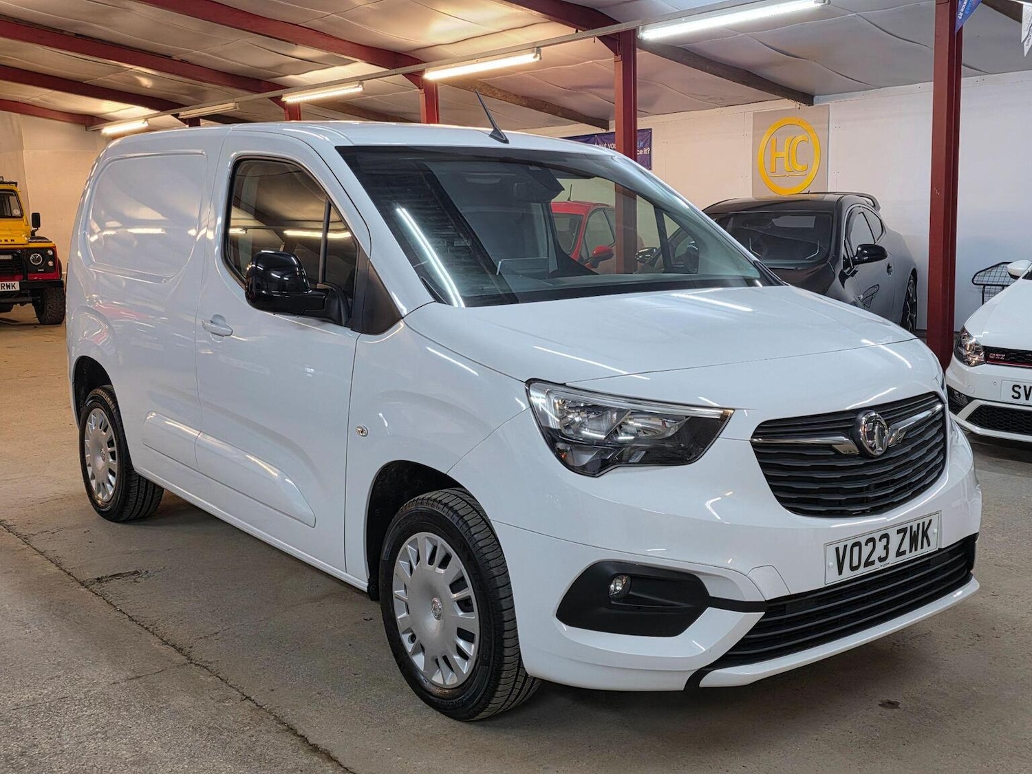 Used Vauxhall Combo 2023 for sale - 76625396: Photo 1