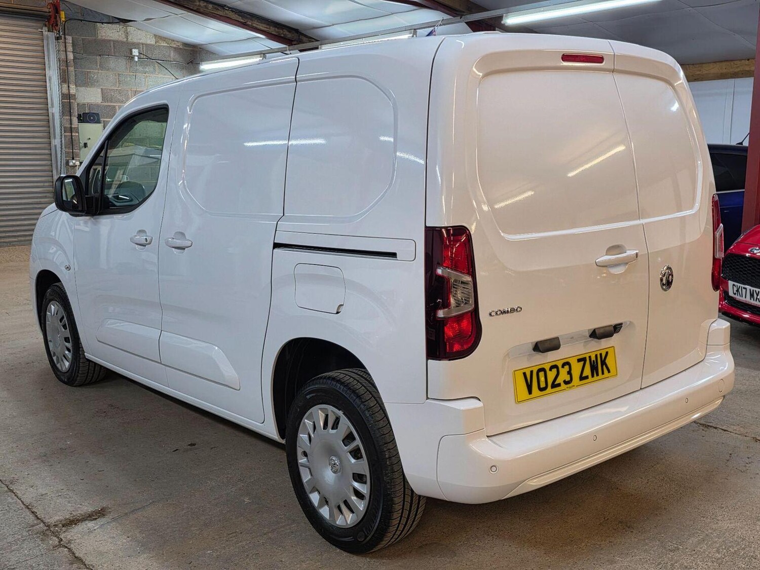 Used Vauxhall Combo 2023 for sale - 76625396: Photo 5