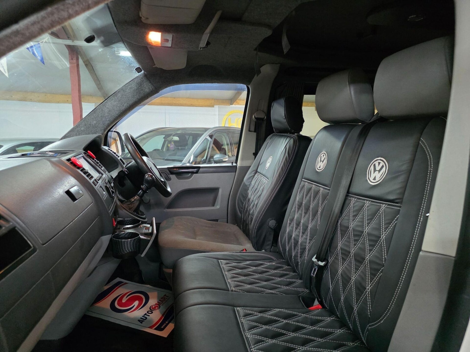 Used Volkswagen Transporter 2007 for sale - 77901074: Photo 16