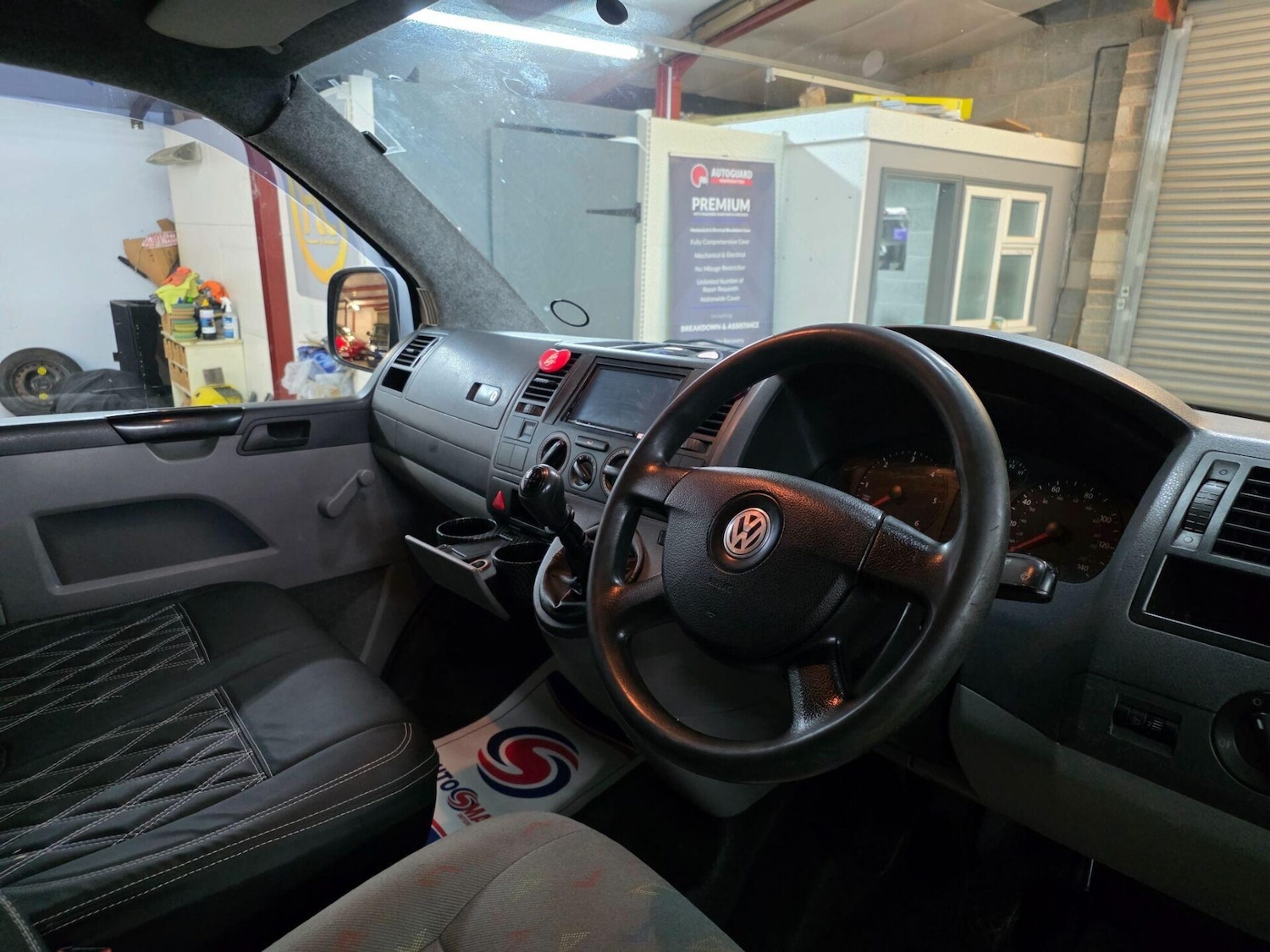 Used Volkswagen Transporter 2007 for sale - 77901074: Photo 20