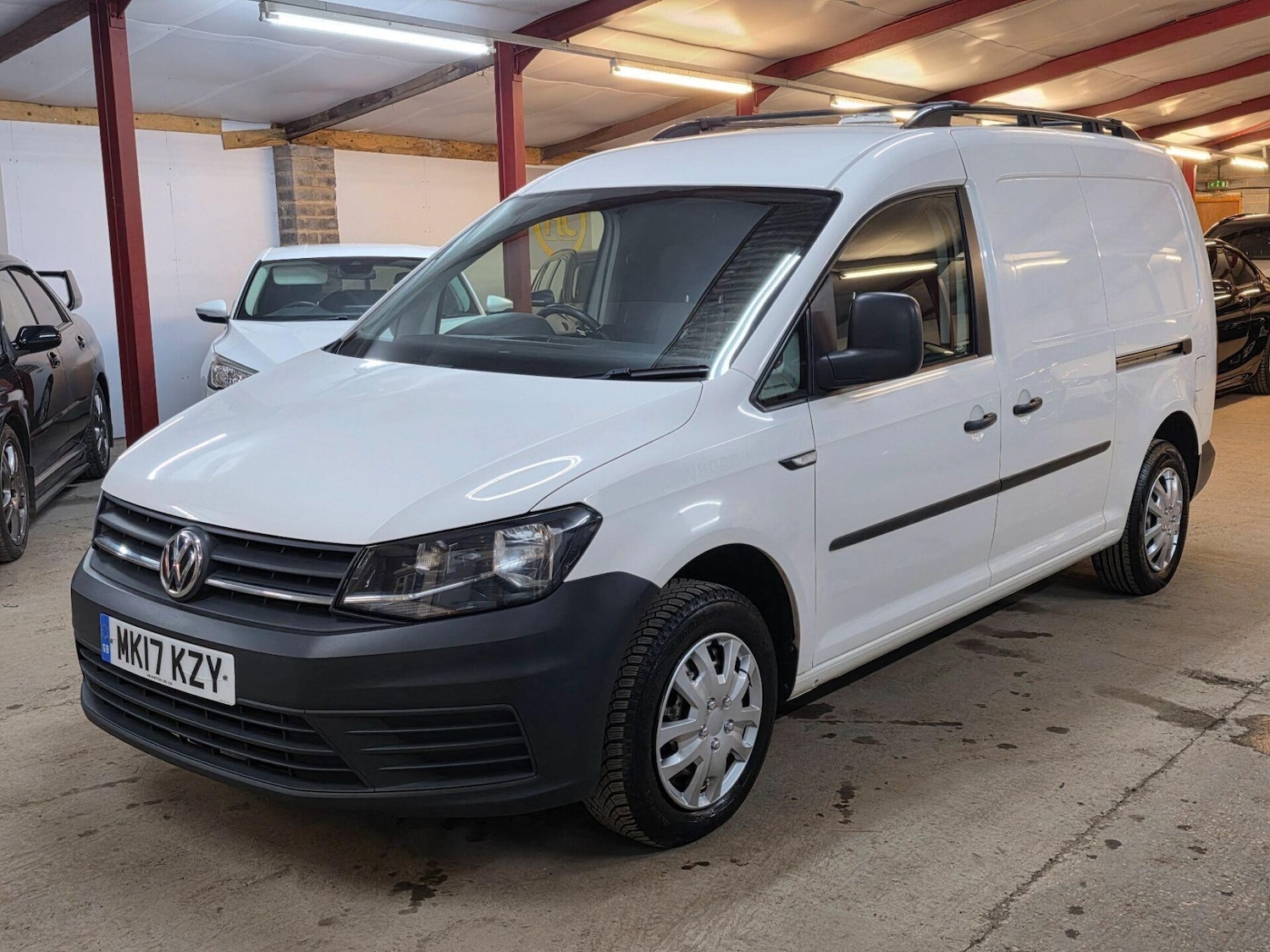 Used Volkswagen Caddy Maxi 2017 for sale - 78097926: Photo 3