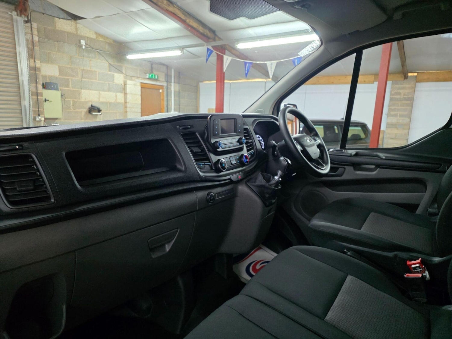 Used Ford Transit Custom 2020 for sale - 77901073: Photo 15