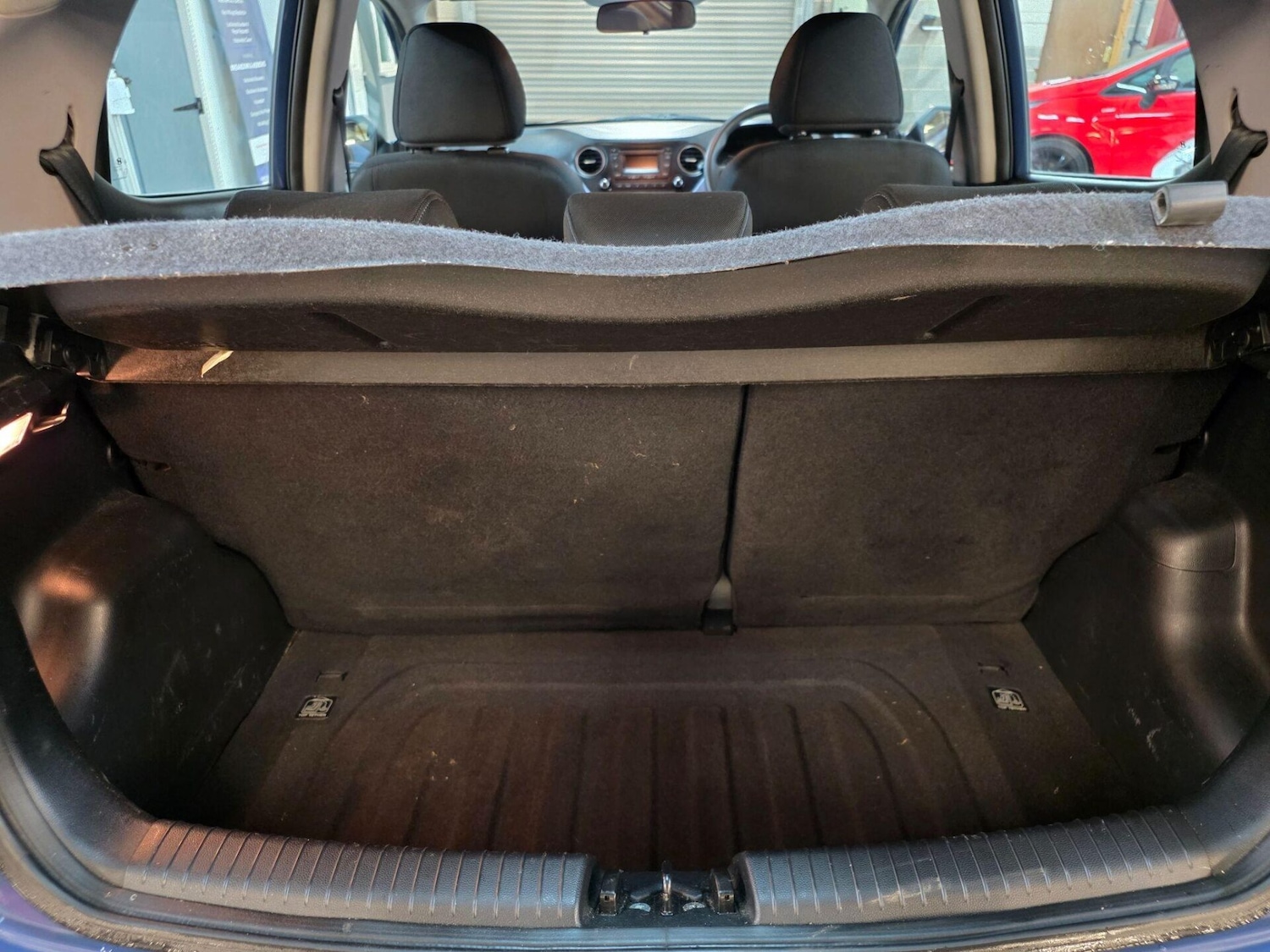 Used Hyundai i10 2015 for sale - 77104406: Photo 17