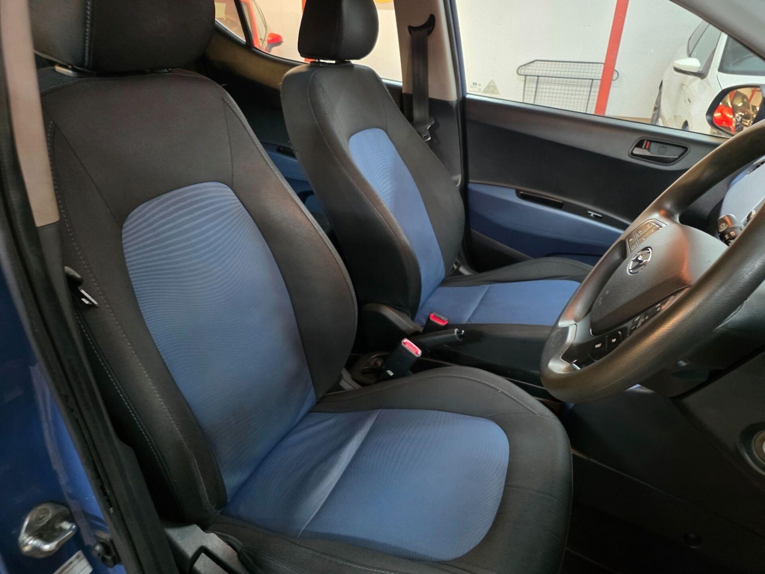 Used Hyundai i10 2015 for sale - 77104406: Photo 19