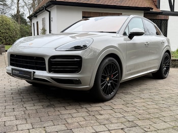 Used Porsche Cayenne 2020 for sale - 78452447: Photo