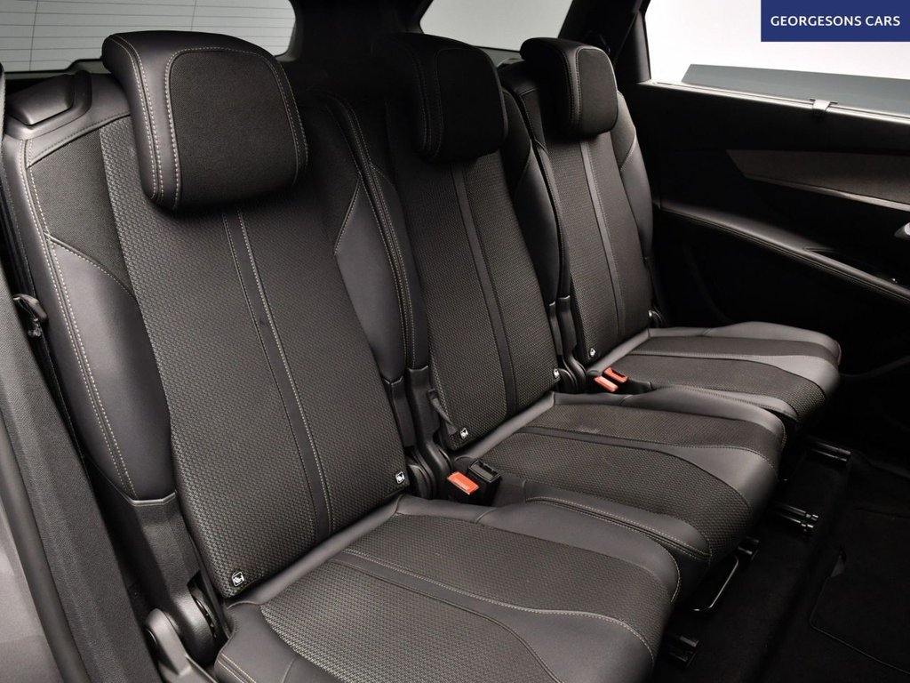 Used Peugeot 5008 2023 for sale - 76291296: Photo 17
