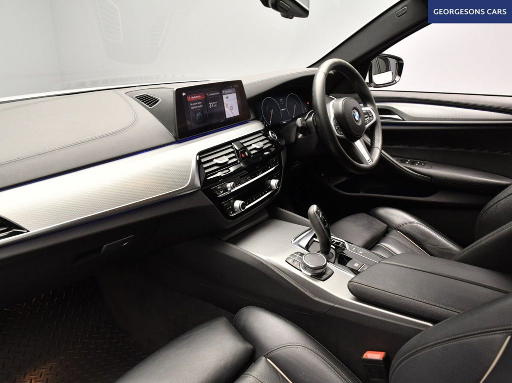 Used BMW 5 Series 2018 for sale - 78181205: Photo 11