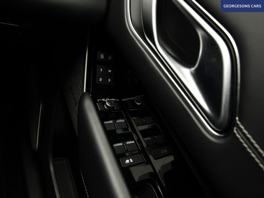 Used Land Rover Range Rover Velar 2020 for sale - 77421884: Photo 39