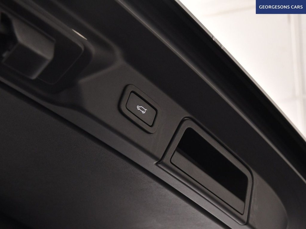 Used Land Rover Range Rover Velar 2020 for sale - 77421884: Photo 9