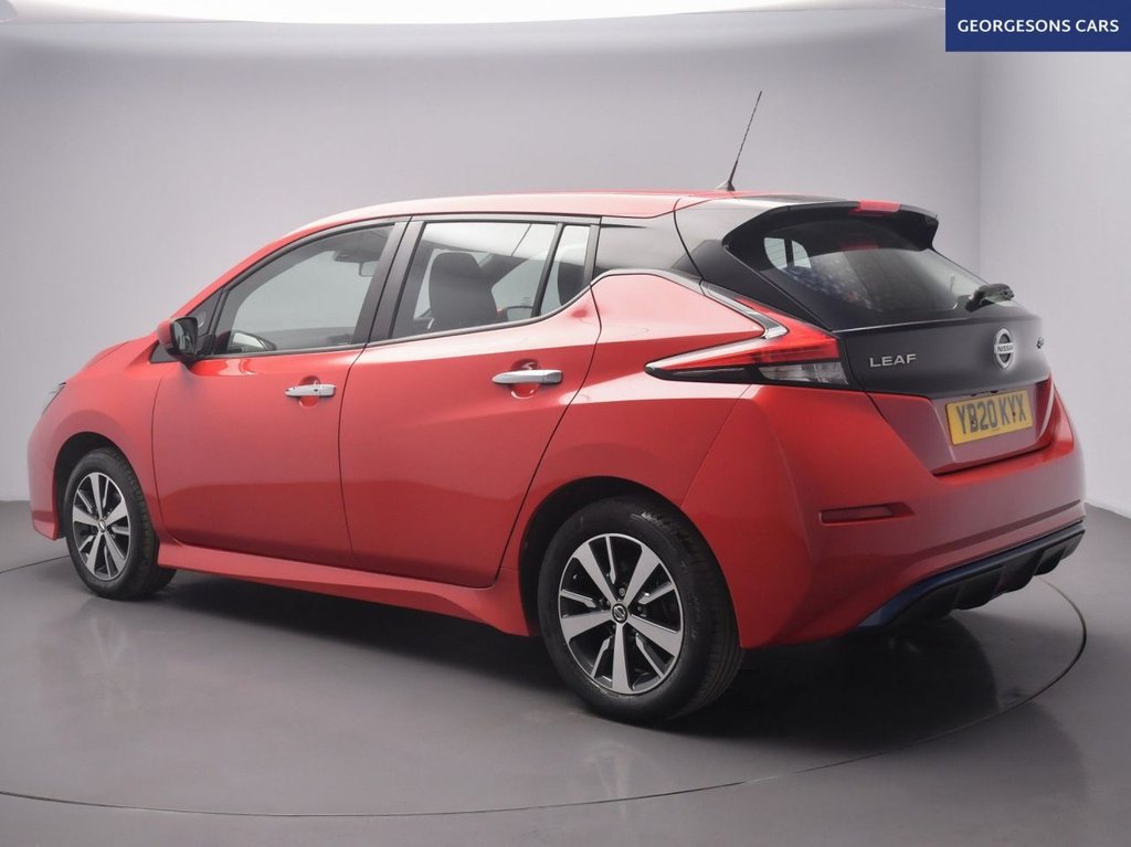 Used Nissan Leaf 2020 for sale - 76345408: Photo 2