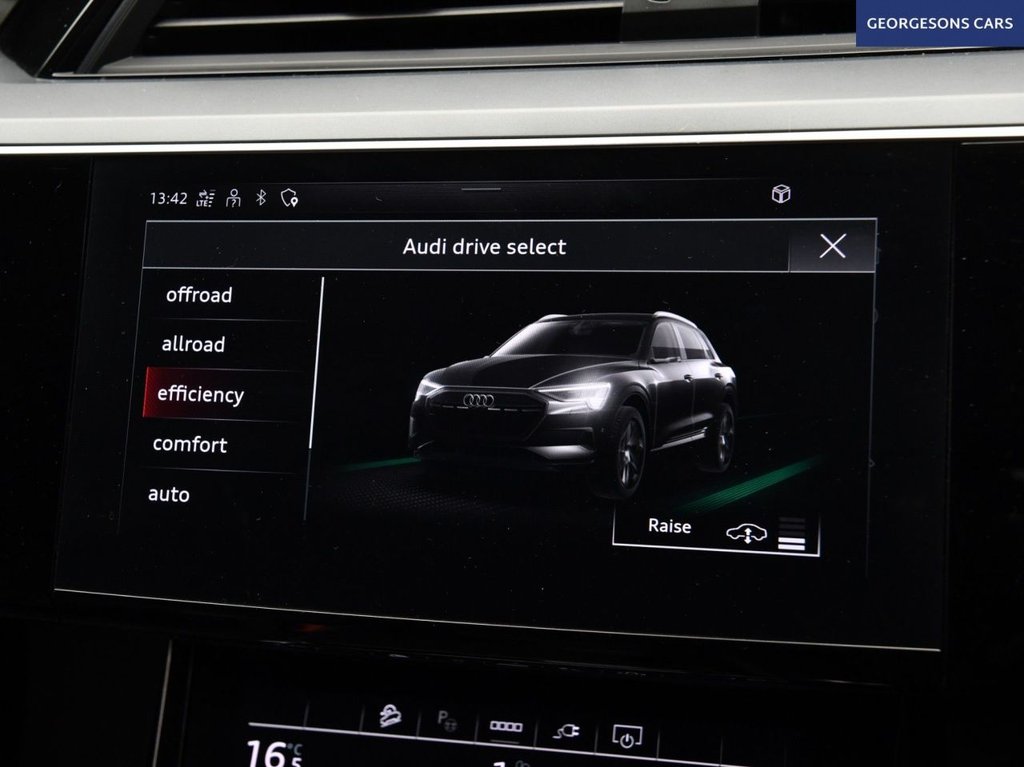 Used Audi e-tron 2021 for sale - 78002380: Photo 33