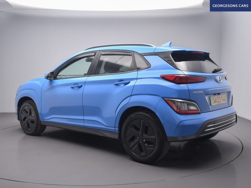 Used Hyundai KONA 2023 for sale - 77879435: Photo 2